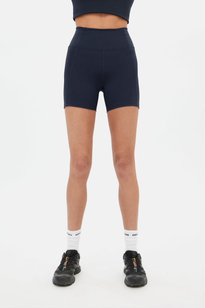 Skyline High-Rise Run Short